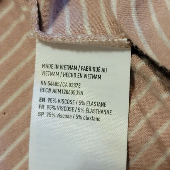 American Eagle Outfitters Size Small Pink Soft & Sexy T - Picture 5 of 7